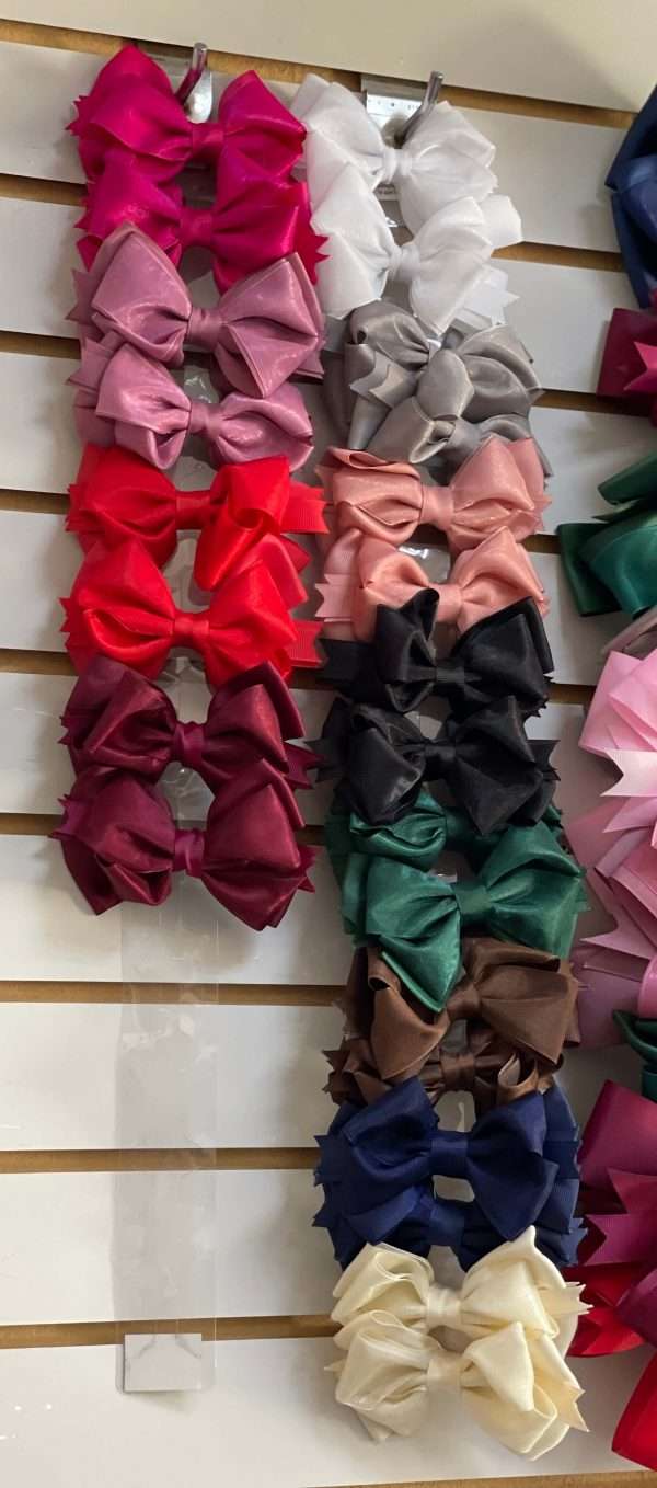 6119. Clip en organza chico