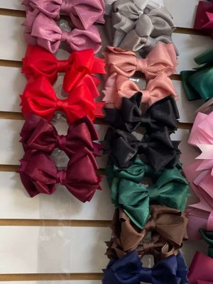 6119. Clip en organza chico