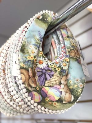 6188. Babero reversible de coleccion tiny bombom