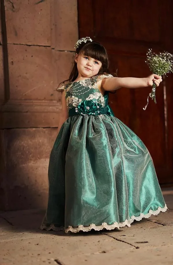 8037. Vestido Lucia en color verde