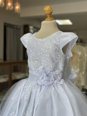 8008. Vestido Ana en blanco