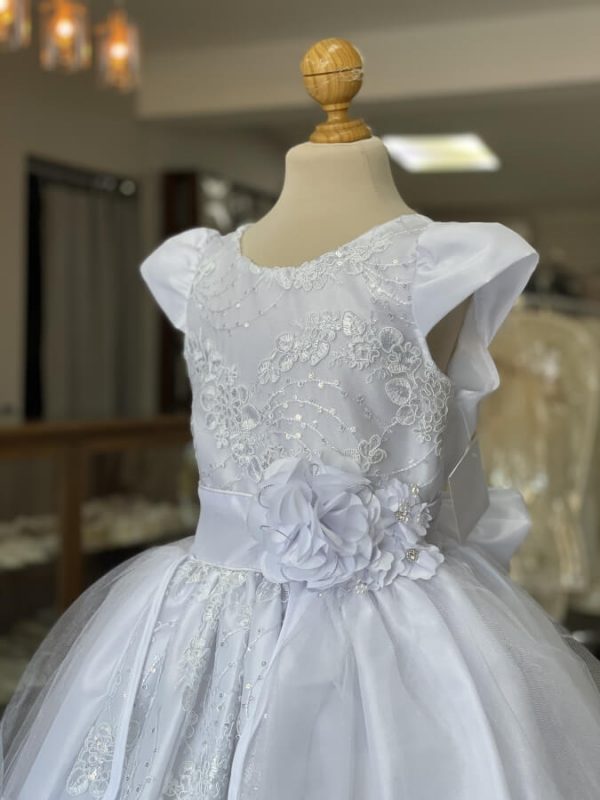 8008. Vestido Ana en blanco