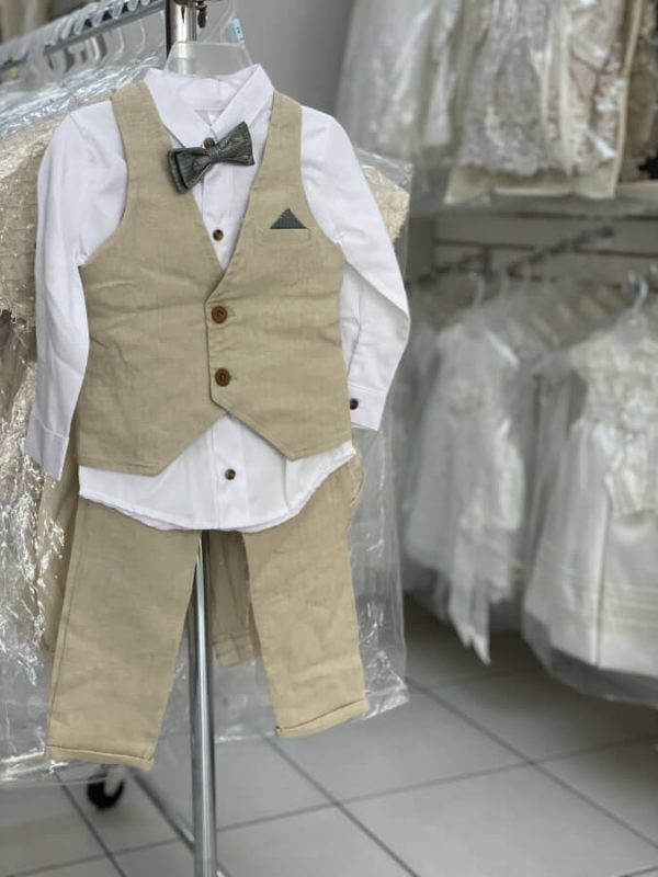 665. Conjunto beige cuatro piezas