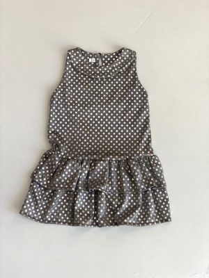 3328. Vestido a lunares con olanes