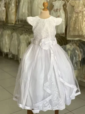 8105. Vestido Rebeca en blanco