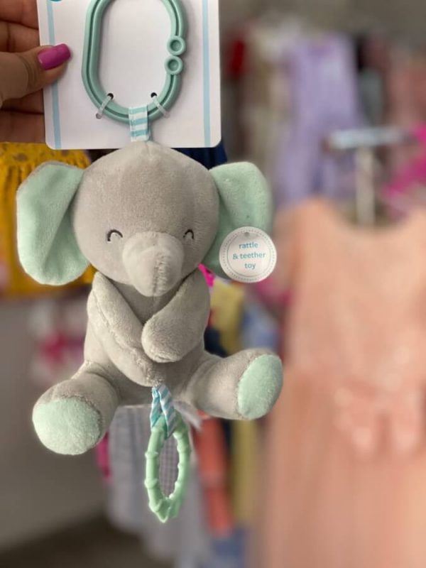 6363. Elefante pequeño