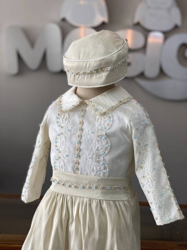 723. Ropon de nueva coleccion con cuello y detalles en azul
