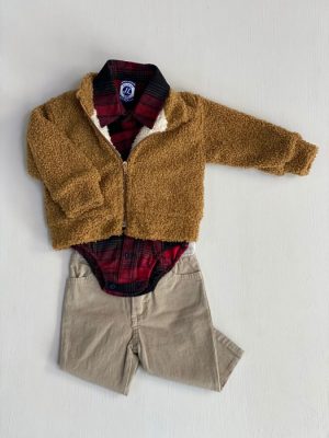 10005. Conjunto de chamarra de borreguito