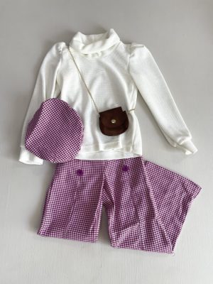 11052. Conjunto cuatro piezas con boina en rosa