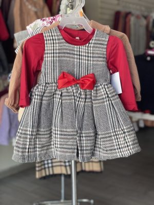 11060. Vestido de franela con blusita en rojo