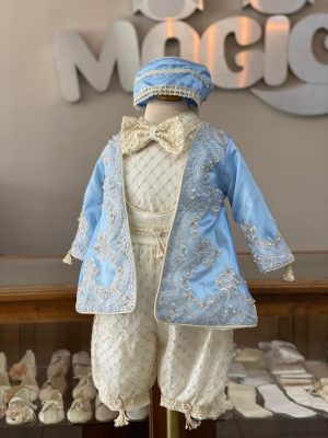 732. Ropon de nueva coleccion, un modelo lleno de detalles