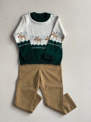 12024. Sueter navideño de renos en tono verde