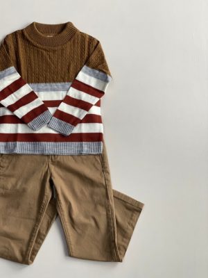 12027. Sueter a rayas chedron, blancas y grises