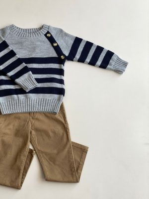 12031. Sueter gris a rayas marino