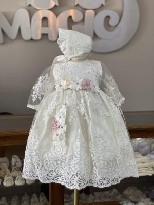 7155. Ropon ivory con manguita larga en encaje