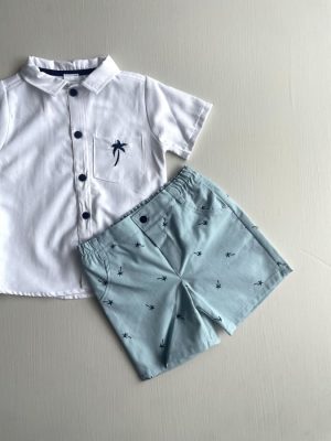 1184. Conjunto con camisa y short de palmeritas
