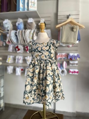 3401. Vestido floreado con detalle en manguita