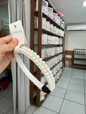 9139. Diadema de perlas doble
