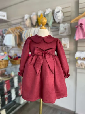 11166. Vestido de panita en tinto con moño