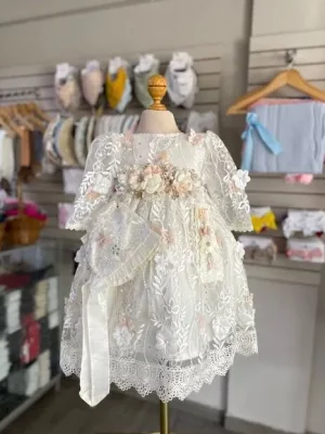 7250. Nuevo modelo en ivory con detalles en 3D