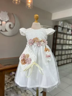 7280. Ropon con detalle de perlas y bordado