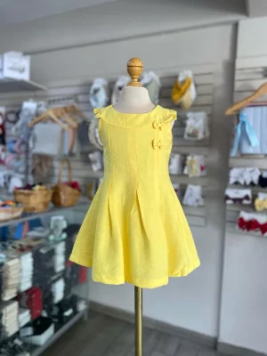 34103. Vestido amarillo con detalle de moñitos