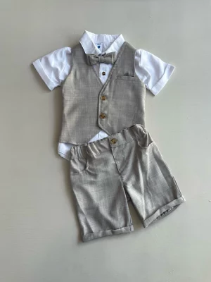 807. Conjunto cuatro piezas de short en beige