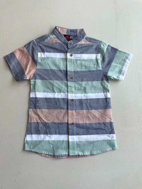13051. Camisa a rayas en verde, gris y naranja