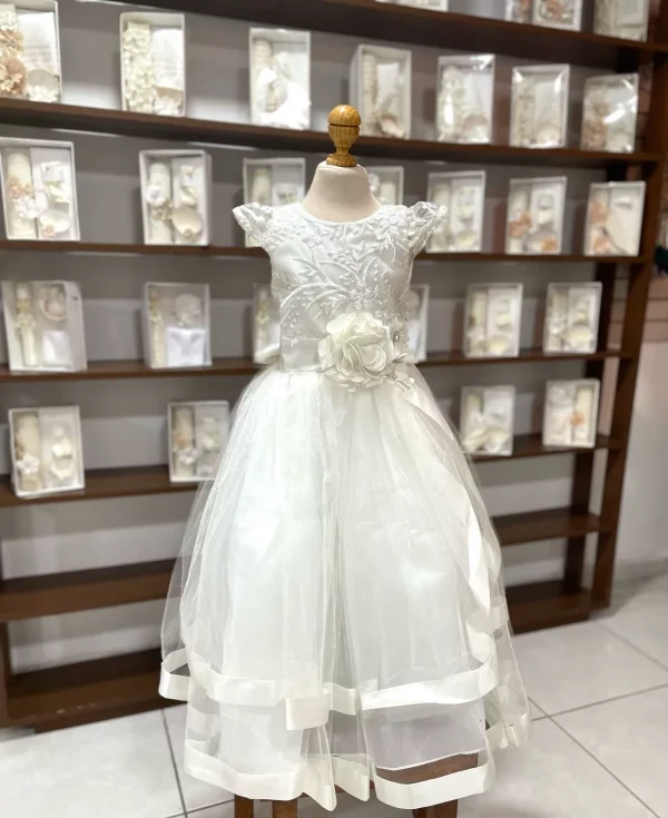 8136. Vestido ivory con detalle de dos listones