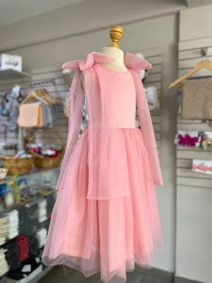34166. Vestido rosa de tul con detalle de moños