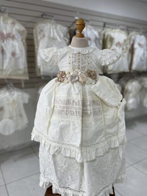 7312. Ropon champagne con detalles vintage