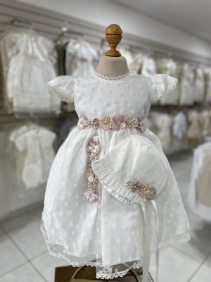 7315. Ropon con detalle de flores en rosa y perlitas
