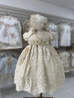 7329. Ropon champagne con detalle de flor