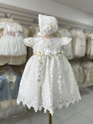 7337. Modelo de temporada con detalles en perla