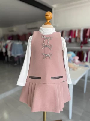 34204. Vestido dos piezas con detalle de moñitos en plata