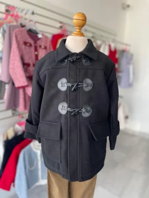 13097. Abrigo negro, uno de los mas pedidos