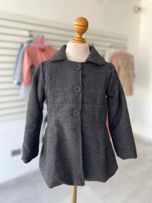 155. Abrigo gris con peluchito por dentro