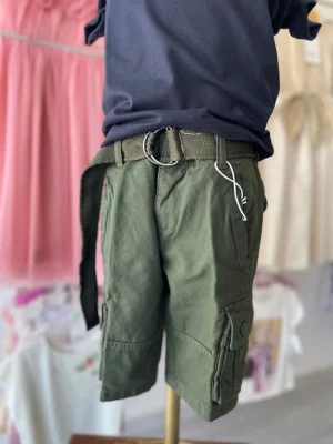 13226. De nueva coleccion, short verde con cinto