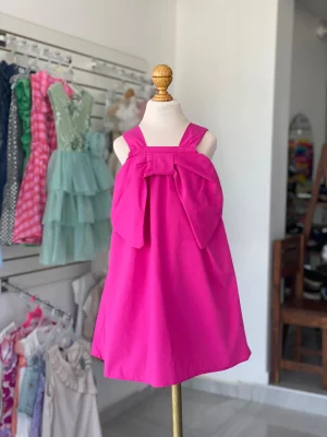 34327. Un favorito, vestido rosa fucsia