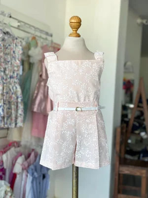 34340. Conjunto rosa con detalle en manga y cinto