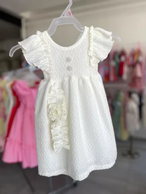34350. Vestido ivory detalle en mangas y bandita