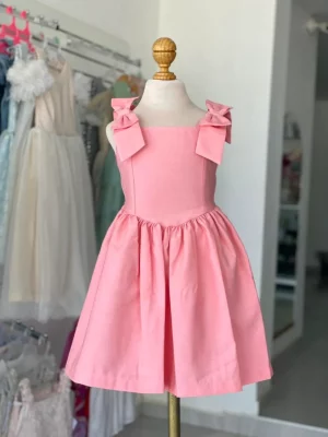 34353. Vestido con detalle de moños en color rosa