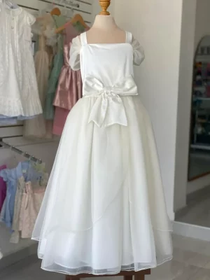 34362. Vestido de linea de fiesta con manguita de tul y detalle de moño al frente