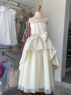 34363. Vestido ivory de linea de fiesta con detalle de olan