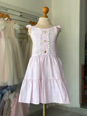 34383. Vestido rosa con detalles blancos y conchitas de mar
